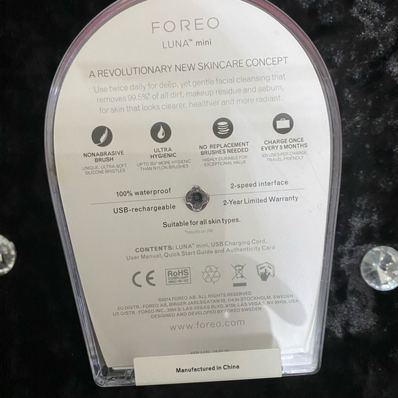 NEW Foreo Luna mini from sephora, NO smoke/smells/pets - Picture 3 of 5